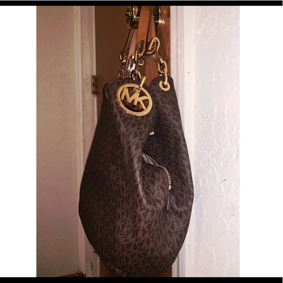 MK Hobo Bag - Picture 1 of 2